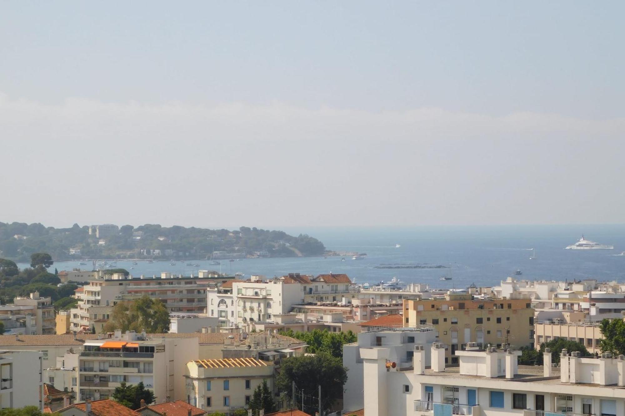 Charming T2 Eden Park With Swimming Pool Private Parking Apartment Juan-les-Pins Bagian luar foto
