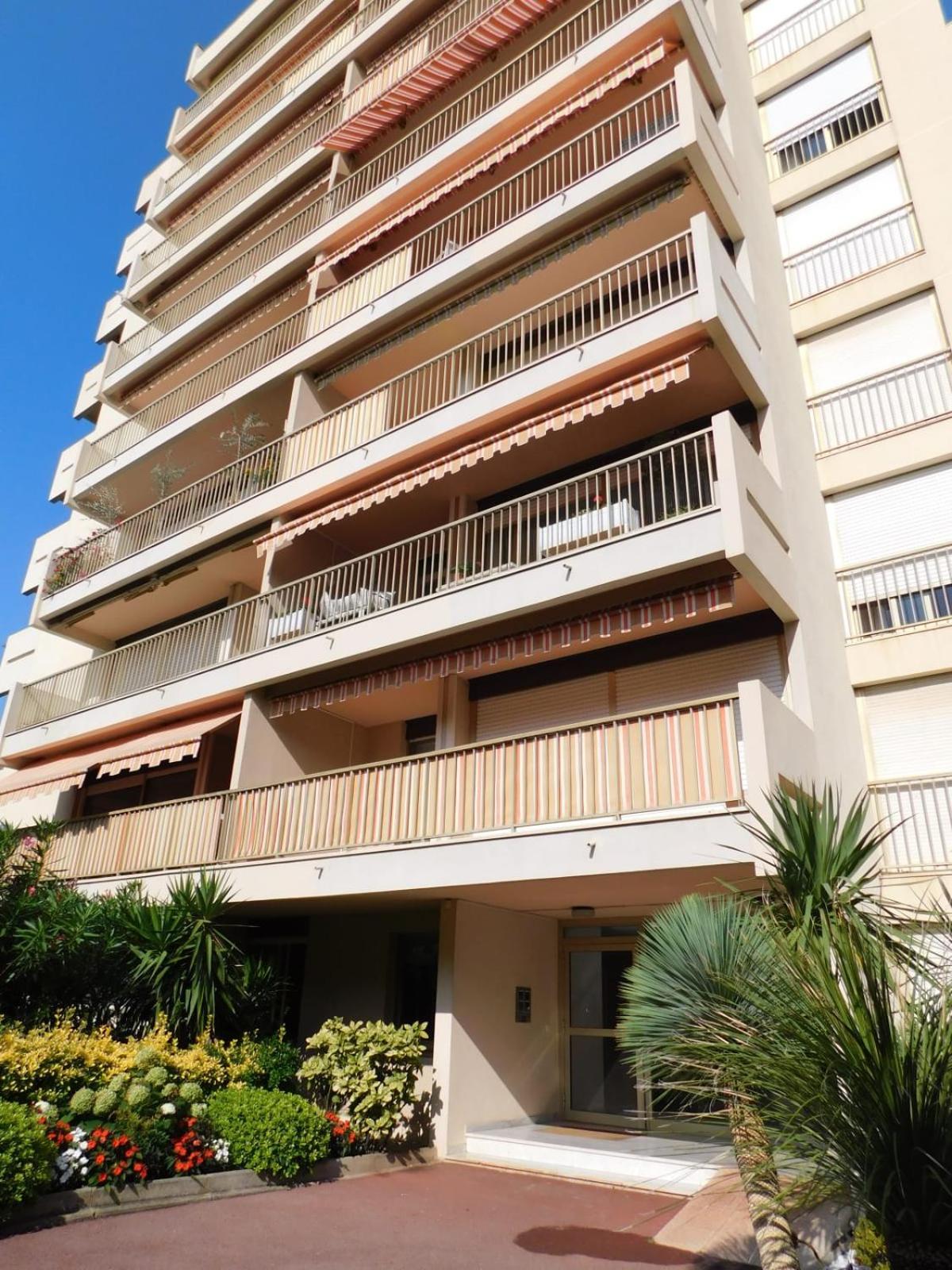 Charming T2 Eden Park With Swimming Pool Private Parking Apartment Juan-les-Pins Bagian luar foto